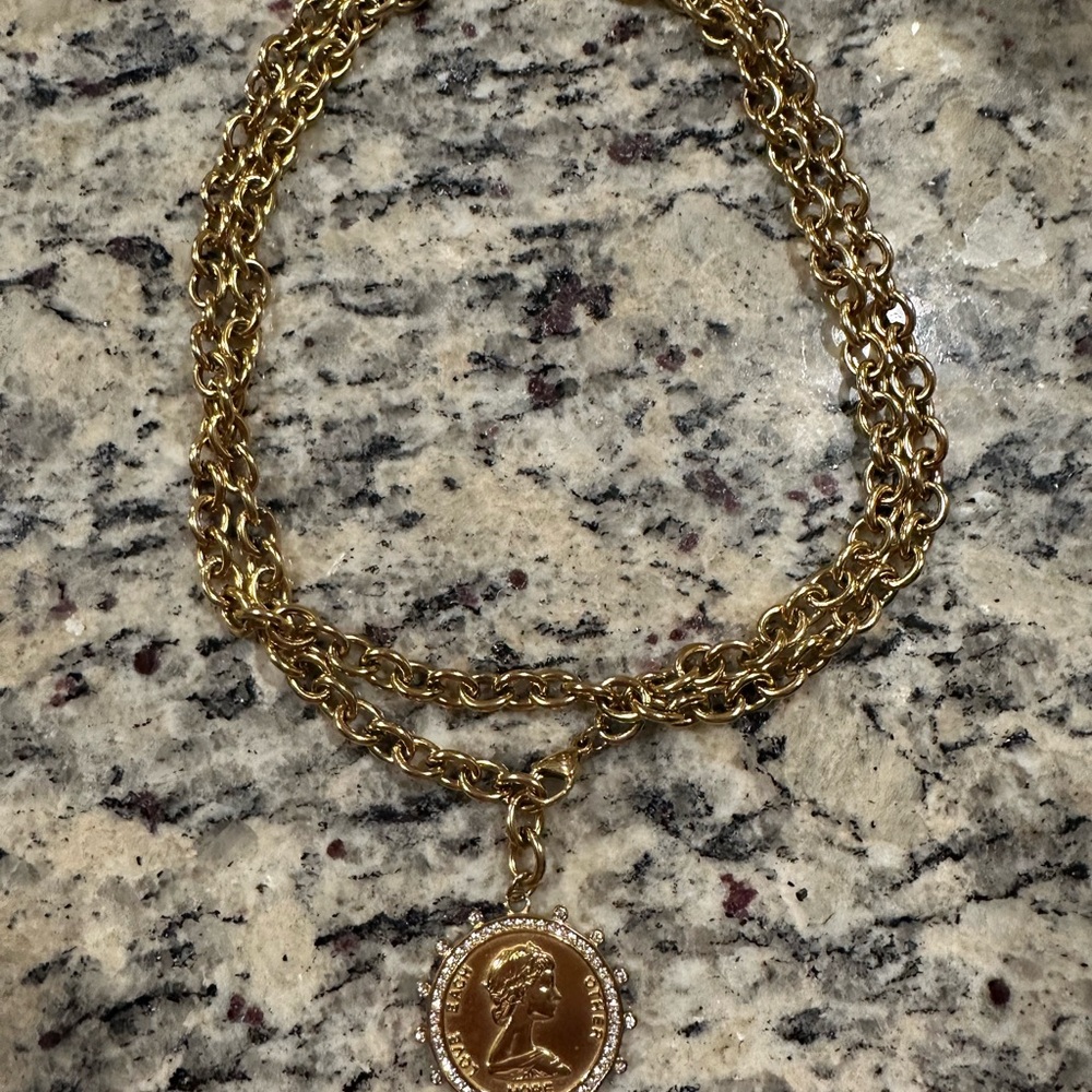 Chansutt Pearls XL Coin Necklace ~ Love Each Other - Picture 3 of 5
